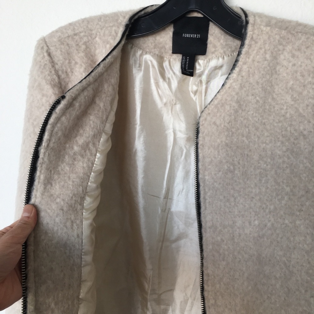 Wool cardigan / blazer / coat